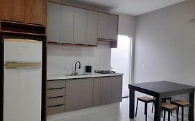 Apartamento praia do quilombo Centro - 02